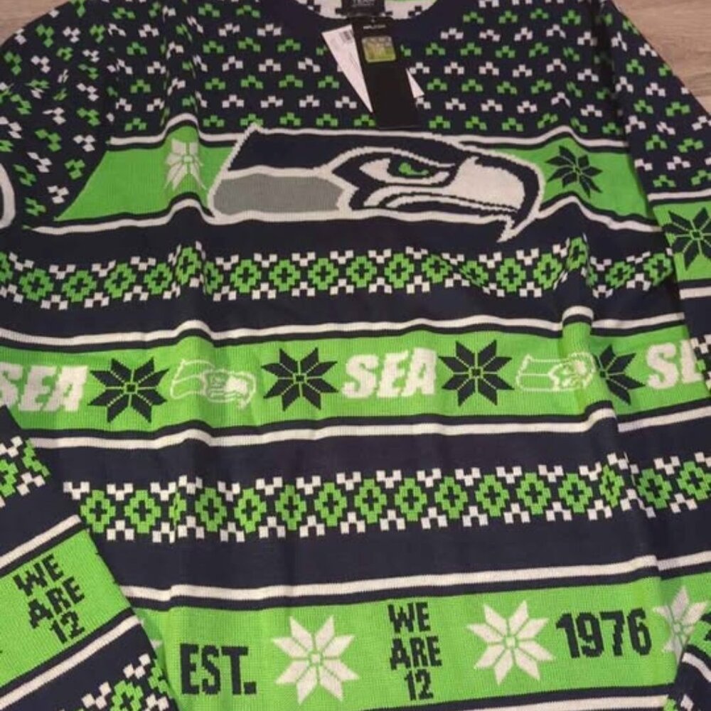 NFL apparel men's size XL Seattle Seahawks sweatshirt new